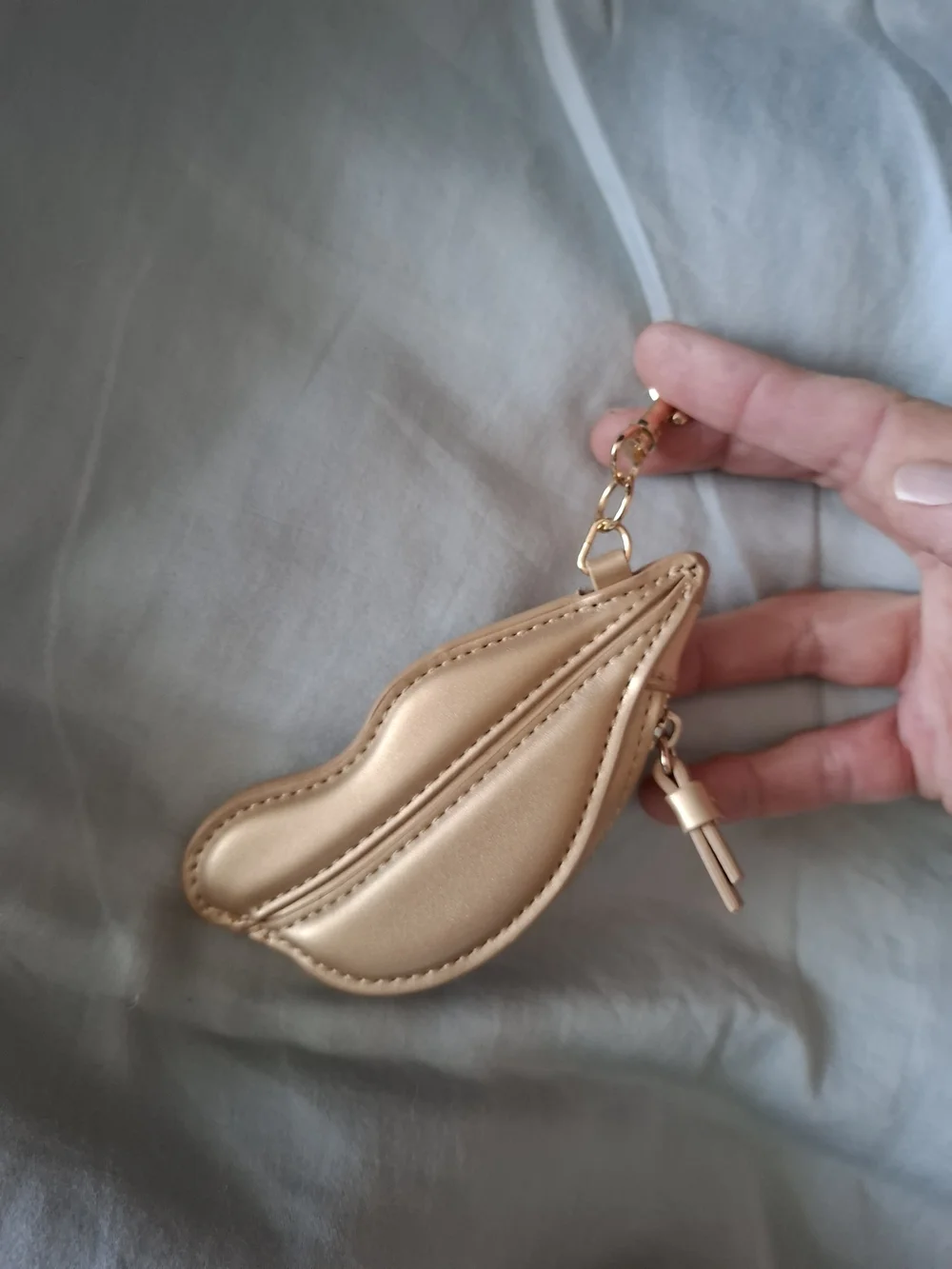 Diane von Furstenberg Metallic Gold Lips Keychain Coin Pouch